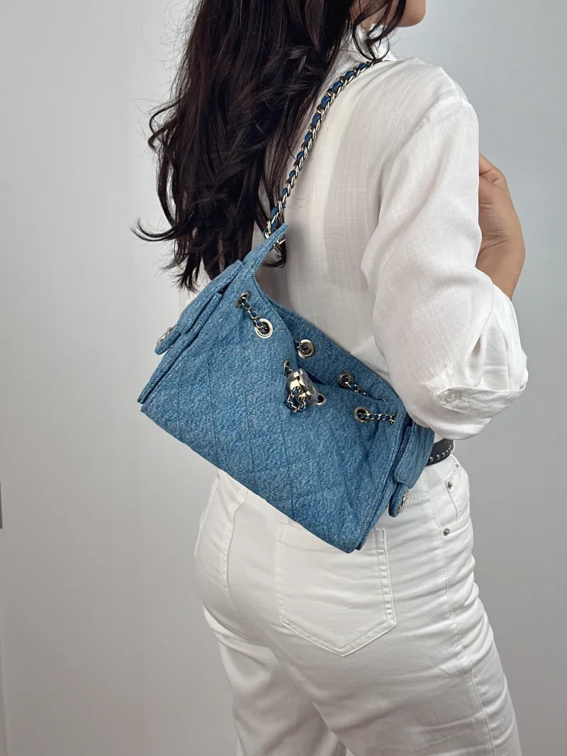 Chanel Crossbody Bag 25Bag Mini 22 × 12.5 × 22 cm — on-model view 1 of 2