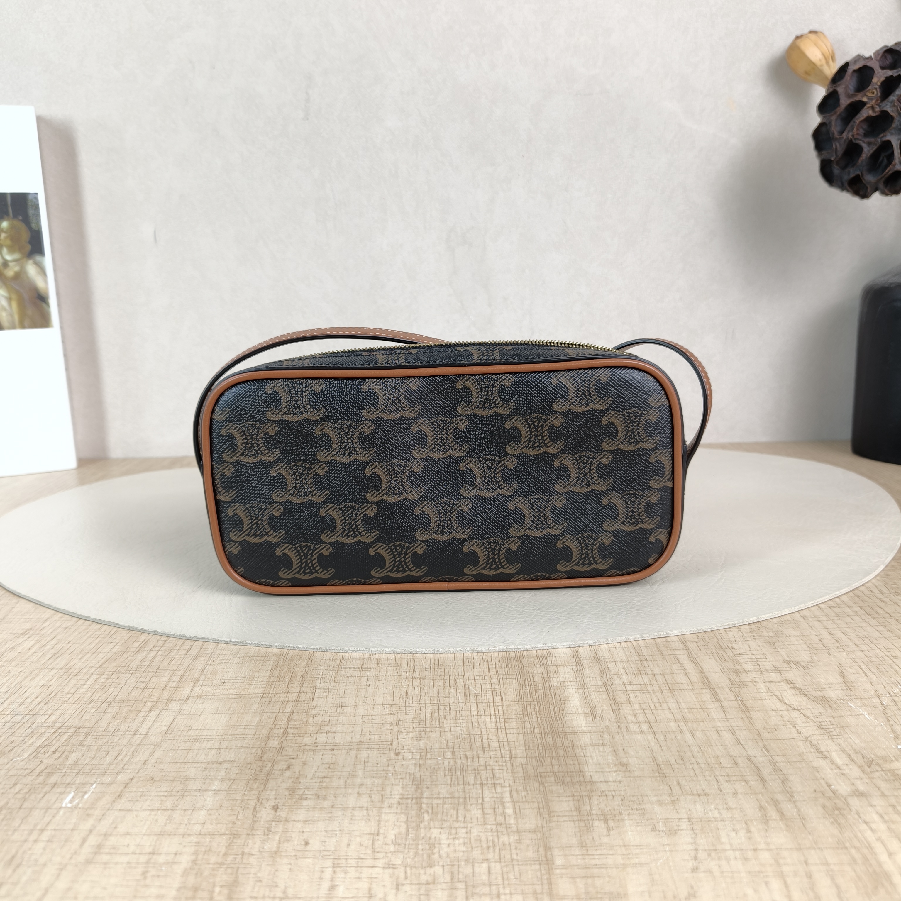 CELINE Shoulder Bag Shoulder Bag Monogram PV Cmini19 × 3.5 × 9 cm — cover view 4 of 6
