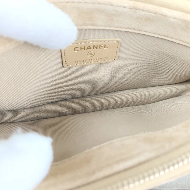 Chanel Crossbody Bag shopping bag Black · Beige Suede Mini 18 × 4 × 10 cm — detail view 3 of 14