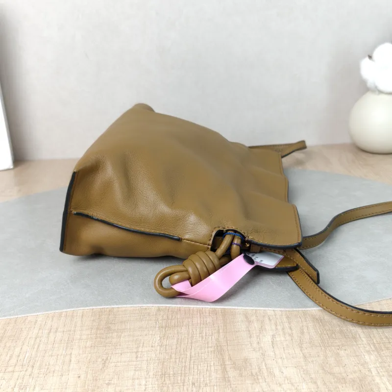 LOEWE Crossbody Bag Flamenco Calfskin Mini 24 × 9 × 18 cm — detail view 5 of 10