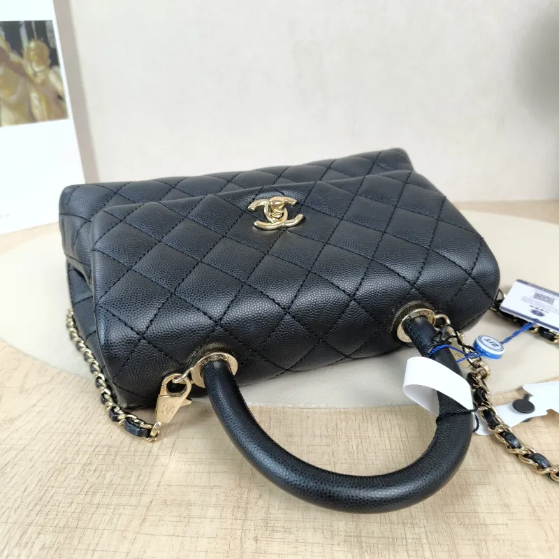 Chanel Top Handle Bag Coco Handle​Black Grained Calfskin Small24 × 10 × 14 cm — detail view 8 of 12