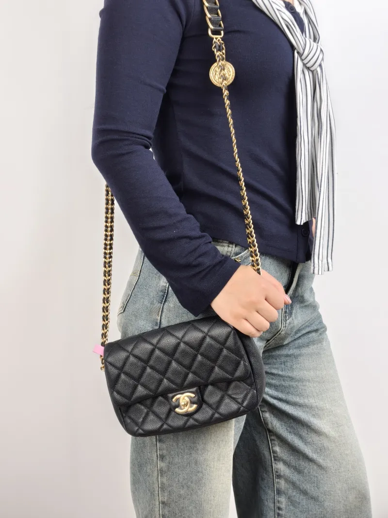 Chanel Crossbody Bag Black Grained Calfskin 20 × 7 × 15 cm — on-model view 2 of 2