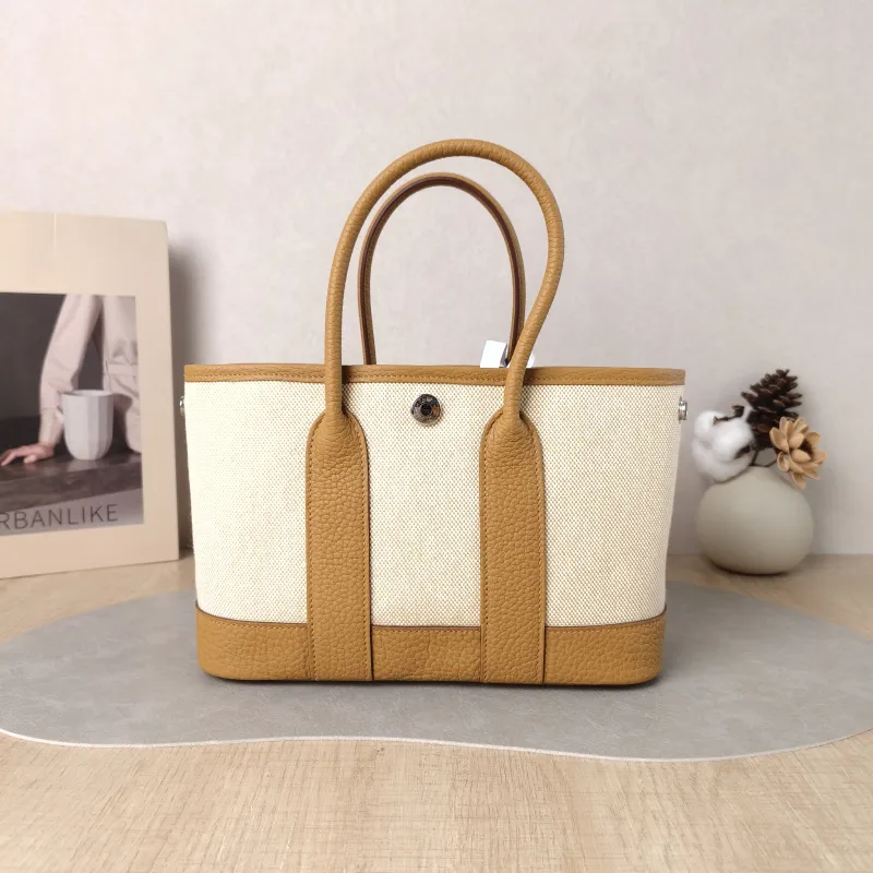Hermès Top Handle Bag Neo Garden 23 Mini Canvas · Negonda Calfskin Mini 23 × 10 × 16 cm G