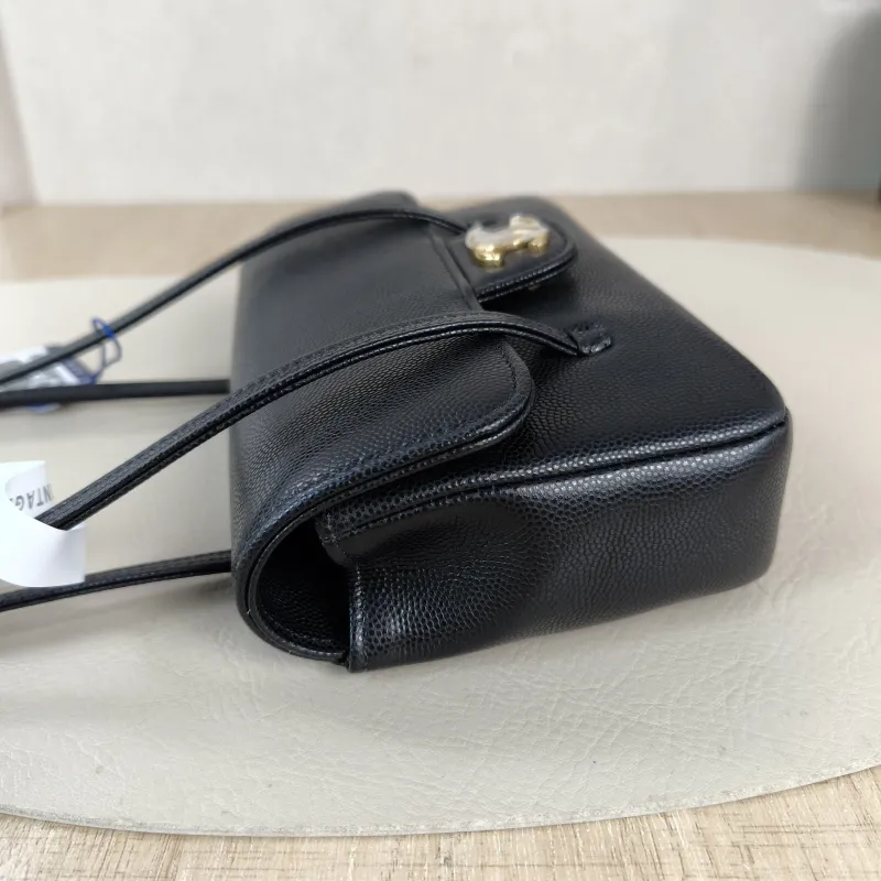 Chanel Crossbody Bag 26p preppy coco Black Grained Calfskin Mini 17 × 5 × 11.5 cm — detail view 8 of 12