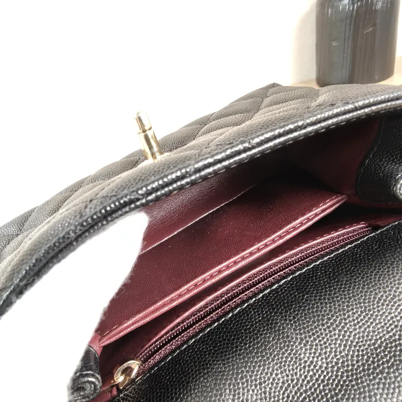 Chanel Top Handle Bag Coco Handle​ Black Grained Calfskin Mini 19 × 9 × 13 cm — detail view 4 of 12