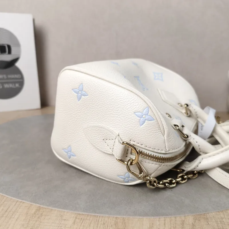 Louis Vuitton Crossbody Bag Speedy20 White · Blue Calfskin One Size20.5 × 12 × 13.5 cm — detail view 11 of 14