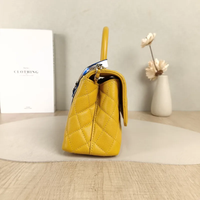 Chanel Crossbody Bag Coco Handle​ Yellow Calfskin Small24 × 10 × 14 cm — detail view 10 of 15