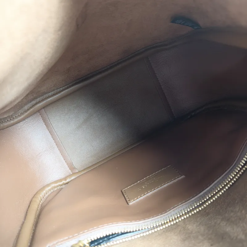 SAINT LAURENT Shoulder Bag LE 5 À 7 Hobo Brown Suede Small 22 × 8.5 × 23 cm — detail view 3 of 10