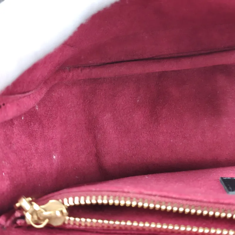 Louis Vuitton Crossbody Bag Passy Messenger Bag Monogram PVC Small 23 × 9 × 17 cm — detail view 14 of 15