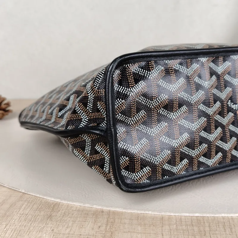 GOYARD Top Handle Bag ANJOU Shopping Tote Black ine Canvasmini19.5 × 9 × 19.5 cm — detail view 1 of 10