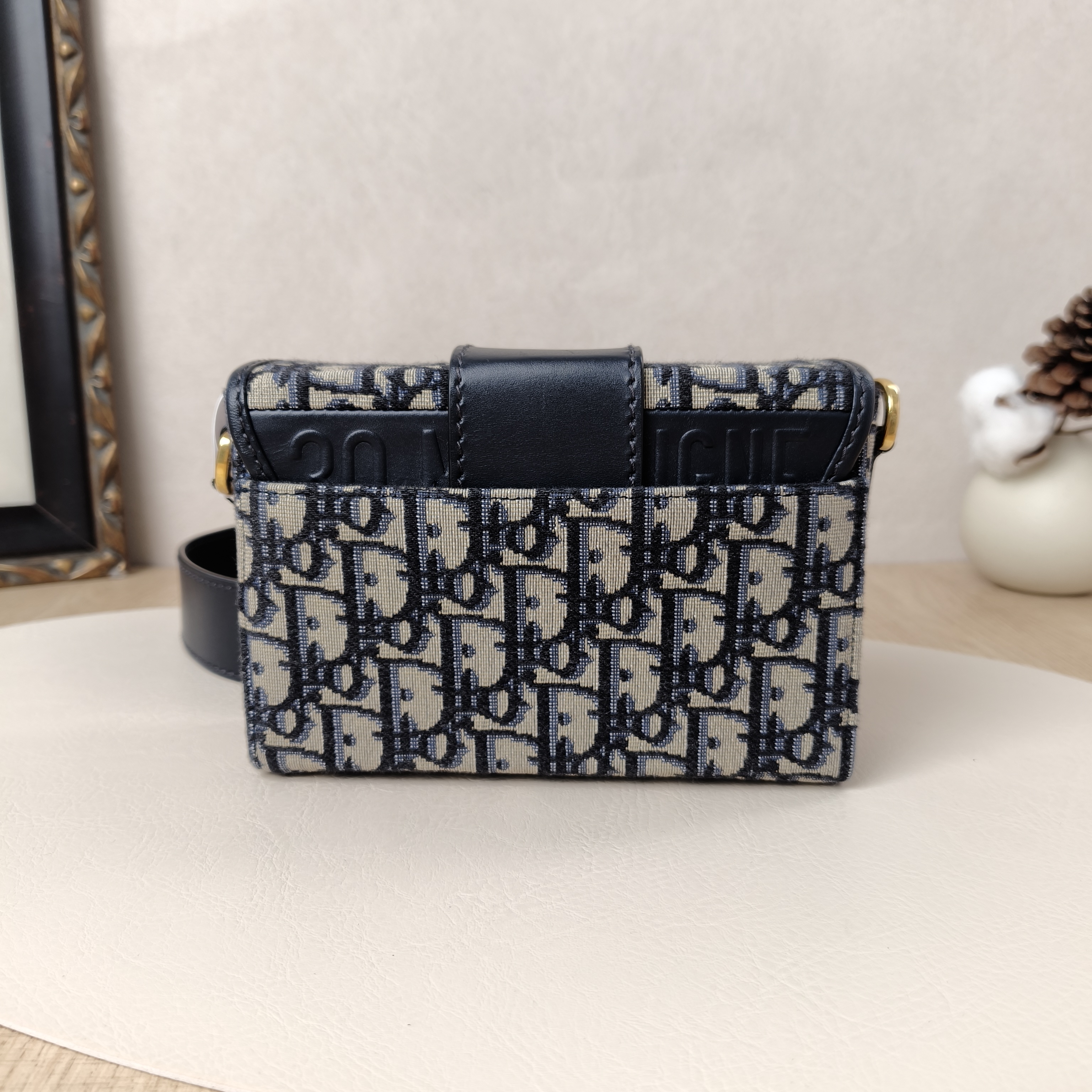 DIOR Crossbody Bag30Montaigne 30 Box Box Blue Canvasmini17.5 × 5 × 11.5 cm — cover view 10 of 10