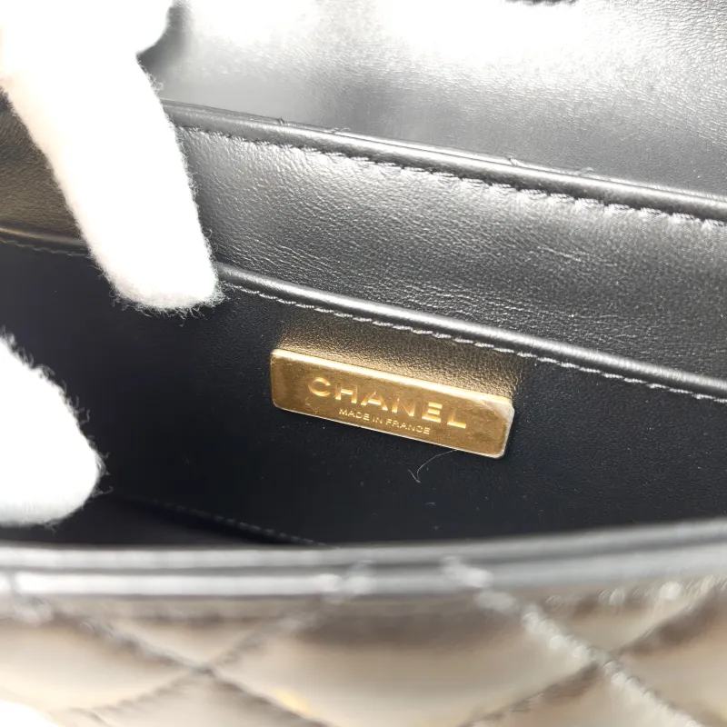 Chanel Crossbody Bag 25p Top Handle Crossbody Bag Black Lambskin Small 22 × 6 × 11.5 cm — detail view 7 of 14