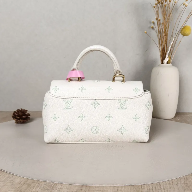 Louis Vuitton Crossbody Bag MADELEINE White · Green Calfskin nano 21 × 6 × 12.5 cm — cover view 5 of 5