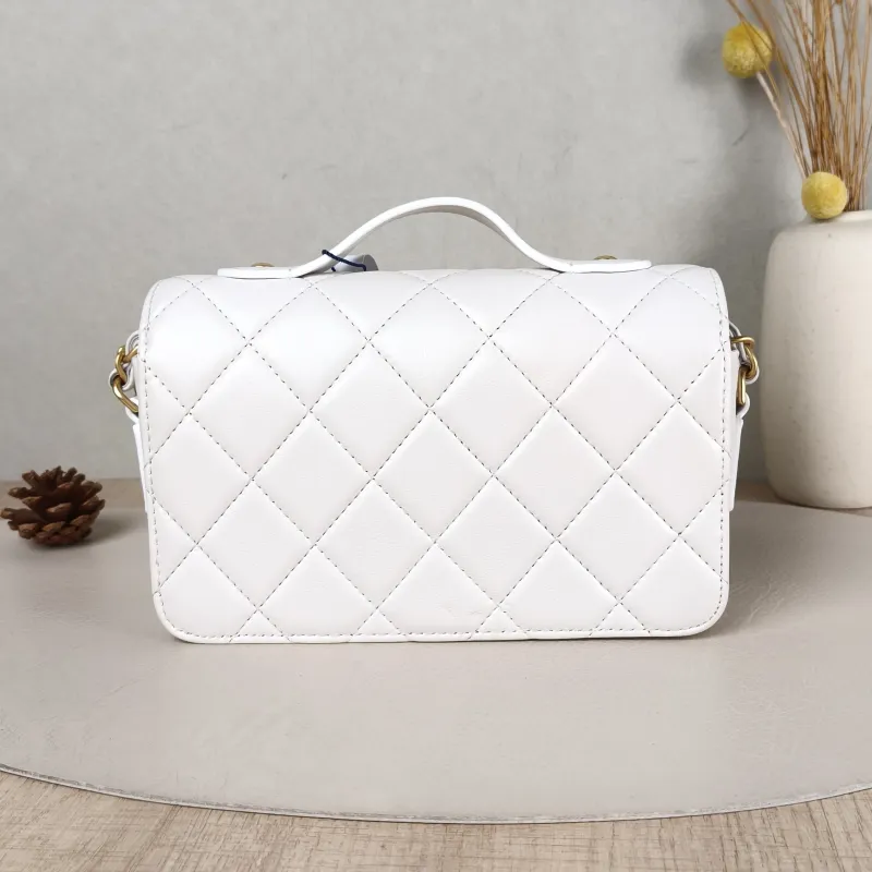Chanel Crossbody Bag Messenger Bag White Calfskin One Size 20 × 7 × 12.5 cm — cover view 4 of 5