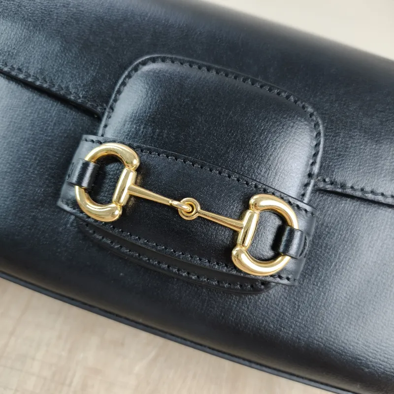 GUCCI Shoulder Bag Horsebit 1955 Horsebit Small Black · Shoulder Strap CC alfskin Small 24 × 5.5 × 13 cm — detail view 11 of 13