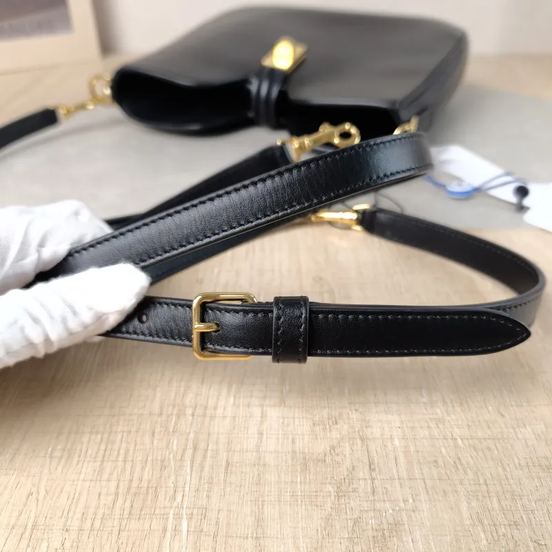 CELINE Shoulder Bag CAMILLE 16 SOFT Shoulder Bag Black Calfskin Small 24.5 × 5 × 21.5 cm — detail view 11 of 14