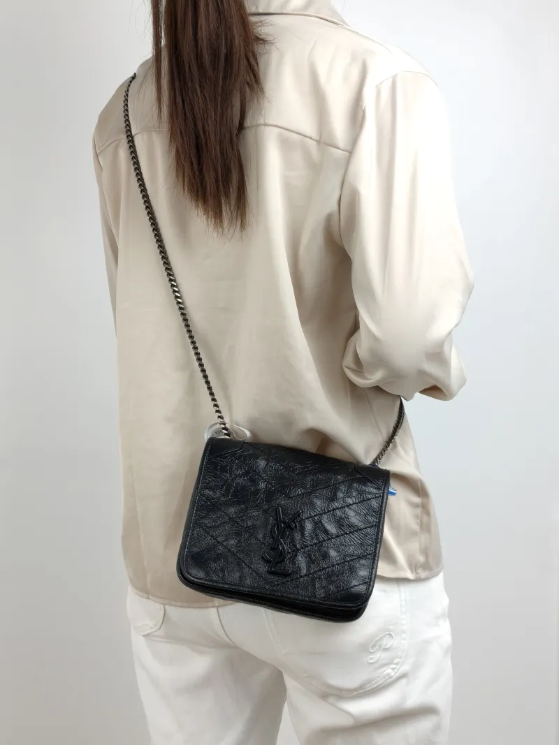 SAINT LAURENT Crossbody Bag Niki Chain Bagwoc Black Mini 19 × 5 × 16 cm — on-model view 2 of 2