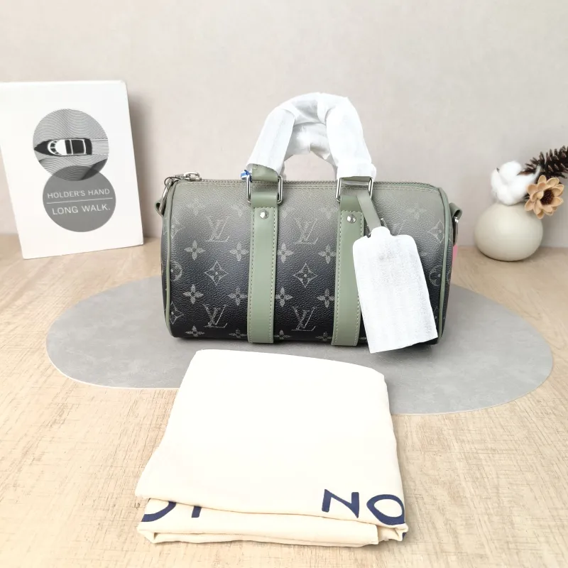 Louis Vuitton Crossbody Bag Keepall 25 PVC Medium 25 × 11 × 15 cm — cover view 4 of 6