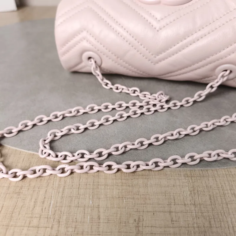 GUCCI Crossbody Bag GG Marmont Marmont Shoulder Bag Pink Calfskinmini20 × 6.5 × 12 cm — detail view 3 of 16
