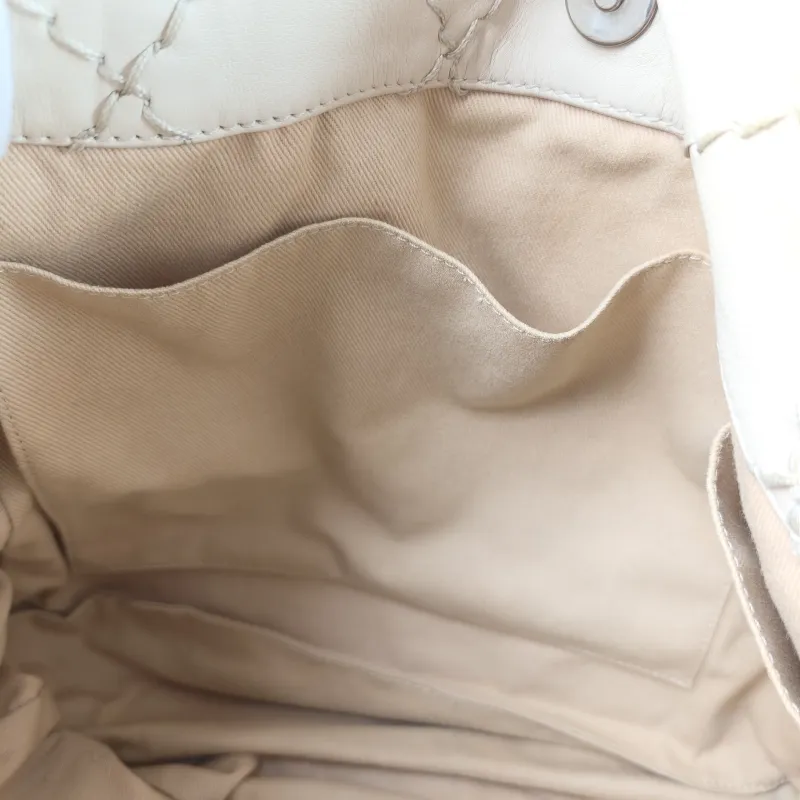Chanel Shoulder Bag Tote Bag Beige Calfskin 37 × 7 × 29 cm 11 — detail view 4 of 12