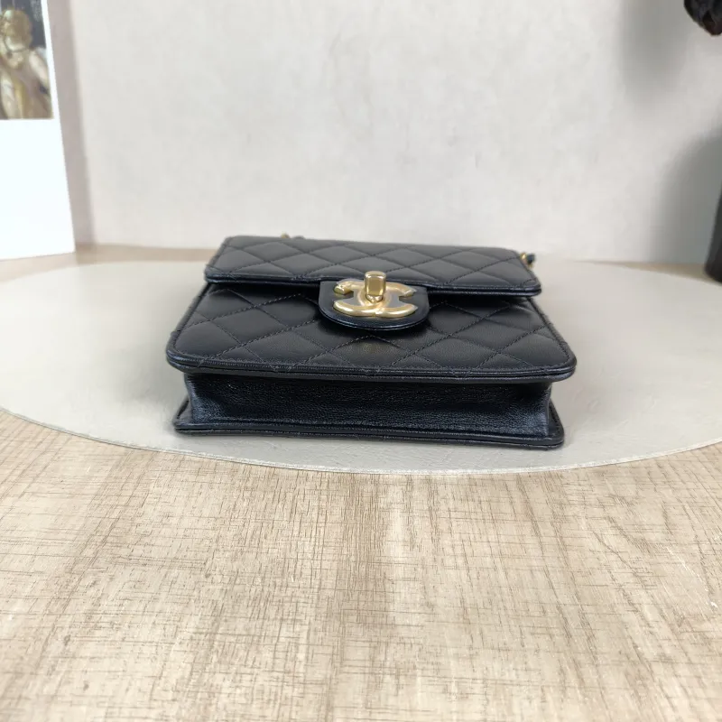Chanel Crossbody Bag Pearl Crossbody Bag Black Calfskin One Size 15.5 × 5 × 15.5 cm 29 — cover view 5 of 6