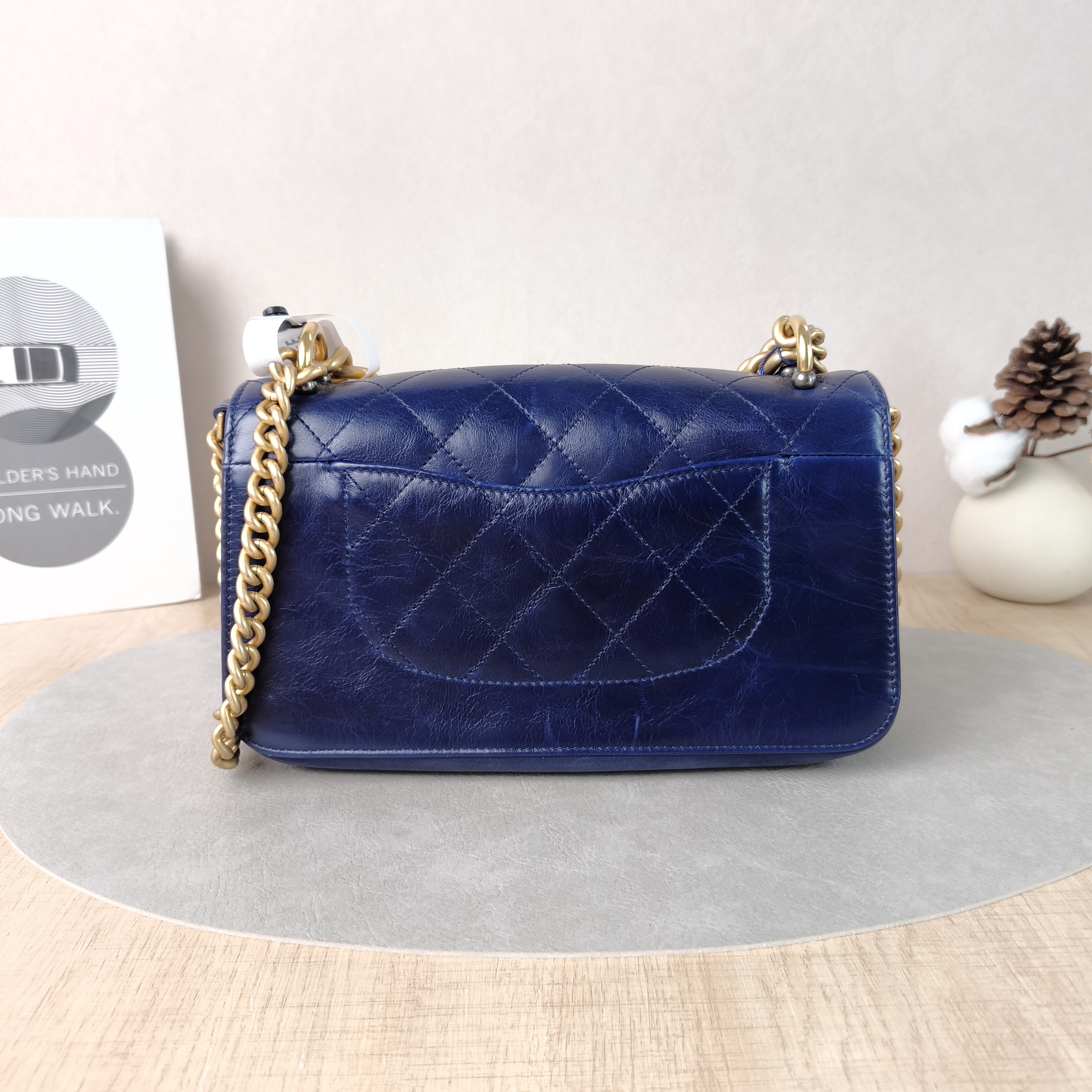 Chanel Crossbody Bag Navy Waxed Leather Calfskin One Size24 × 7 × 14 cm — cover view 4 of 6