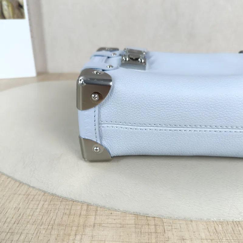 Louis Vuitton Crossbody Bag Side Trunk Box Blue Calfskin Small18 × 8 × 12.5 cm — detail view 3 of 10