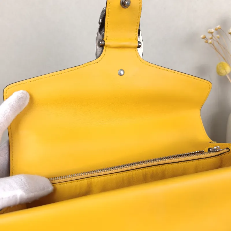GUCCI Crossbody Bag Dionysus Yellow Suede Medium 28 × 9 × 17 cm — detail view 3 of 13