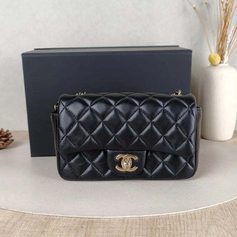 Chanel Crossbody Bagcf mini Crossbody Bag Black Lambskinmini18 × 5 × 11 cm — cover view 2 of 6