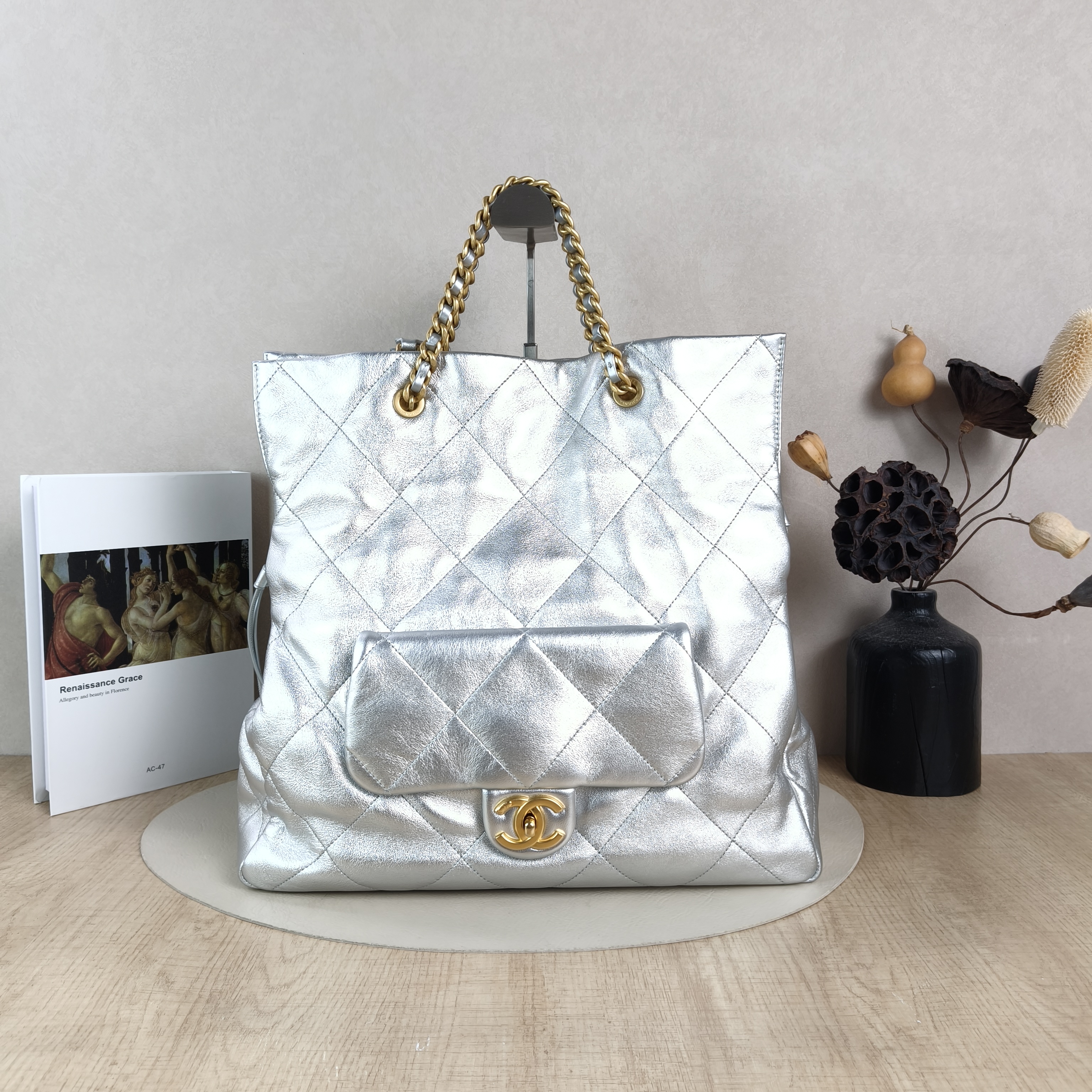 Chanel Shoulder Bag Tote Bag Silver Waxed Leather One Size35 × 12 × 34 cm
