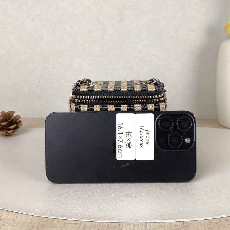 Chanel Crossbody Bag Edition Black Wovenmini11 × 7 × 9 cm — cover view 5 of 5