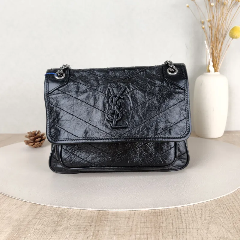 SAINT LAURENT Crossbody Bag Niki D Waxed Leather Calfskin Small 21 × 7.5 × 16 cm