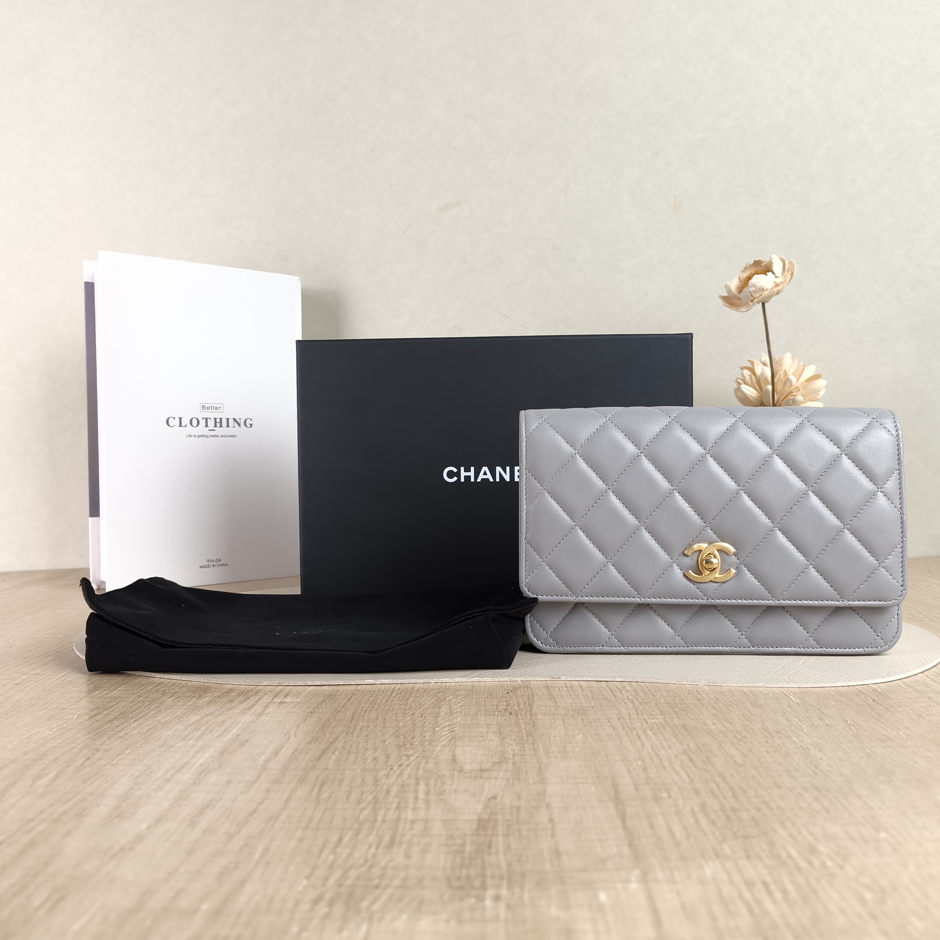 Chanel Crossbody Bag Classic Flap WOC CF WOCWOC Bag Edition Grey Lambskin mini19.2 × 3.5 × 12.3 cm — cover view 4 of 6