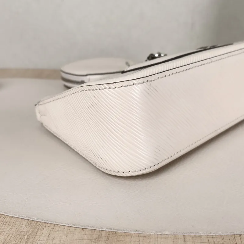 Louis Vuitton Shoulder Bag MARELLINI White Epi Embossed Calfskinmini19 × 6.5 × 13.5 cm — detail view 13 of 14