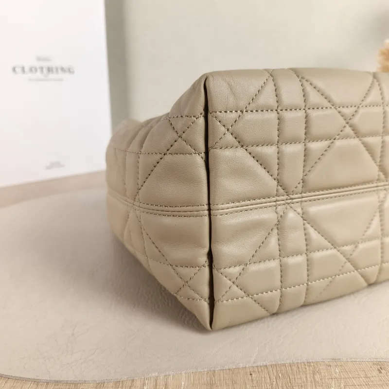 DIOR Top Handle Bag TOUJOURS Edition · Black Calfskin Small 18.5 × 12 × 18.5 cm — detail view 5 of 10