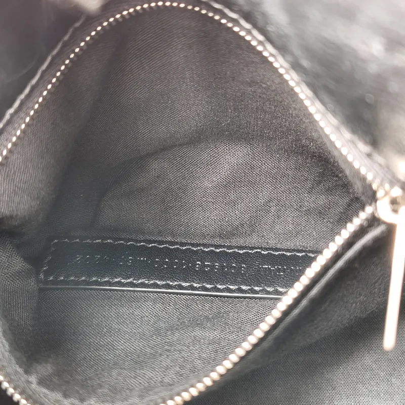 BALENCIAGA Crossbody Bag Crossbody Bag Black Calfskin 20 × 7 × 19 cm — detail view 3 of 12