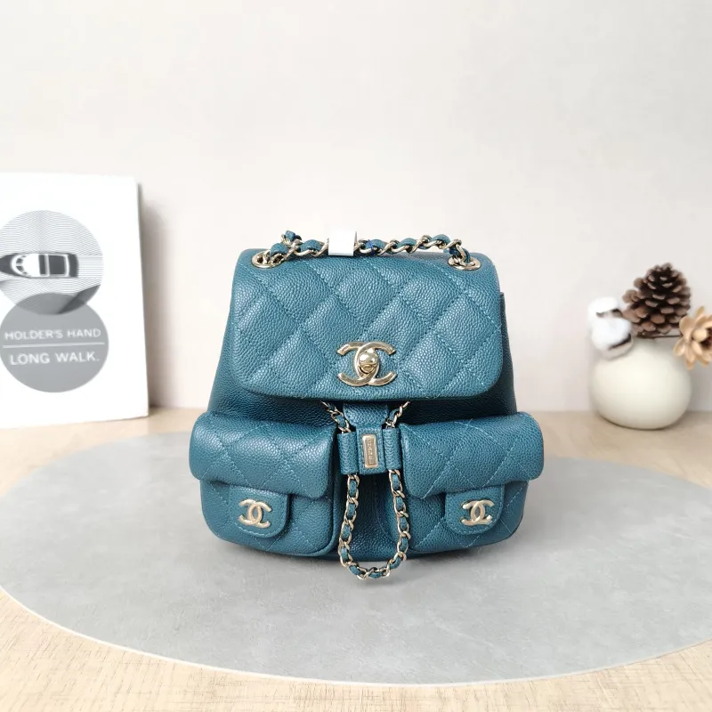 Chanel Backpack Duma Green Grained Calfskin Small16.5 × 10 × 17.5 cm