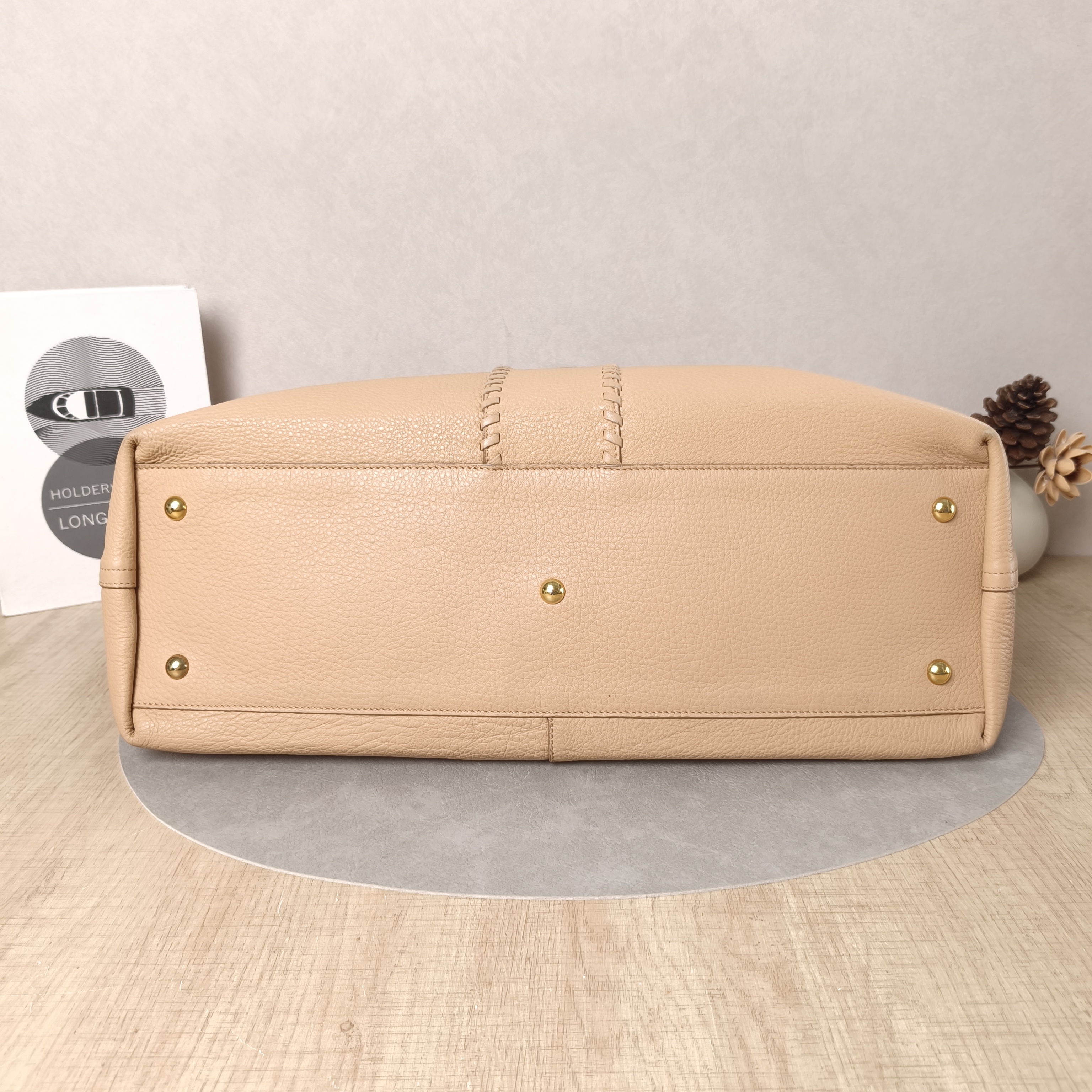 SAINT LAURENT Shoulder Bag Tote Bag Taupe Calfskin One Size41 × 14 × 32 cm — cover view 2 of 5