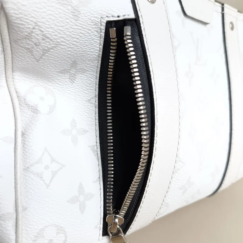 Louis Vuitton Crossbody Bag City Keepall White PVC Medium 27 × 13 × 17 cm — detail view 10 of 11