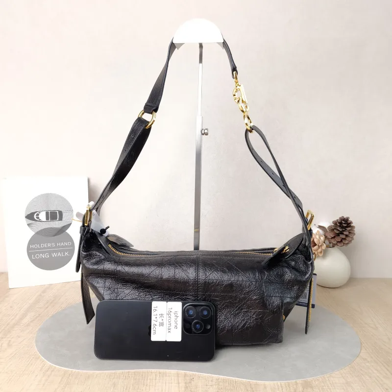 DIOR Shoulder Bag D-Journey Shoulder Bag Hobo Black Calfskin Medium 33 × 15 × 16 cm — cover view 5 of 6