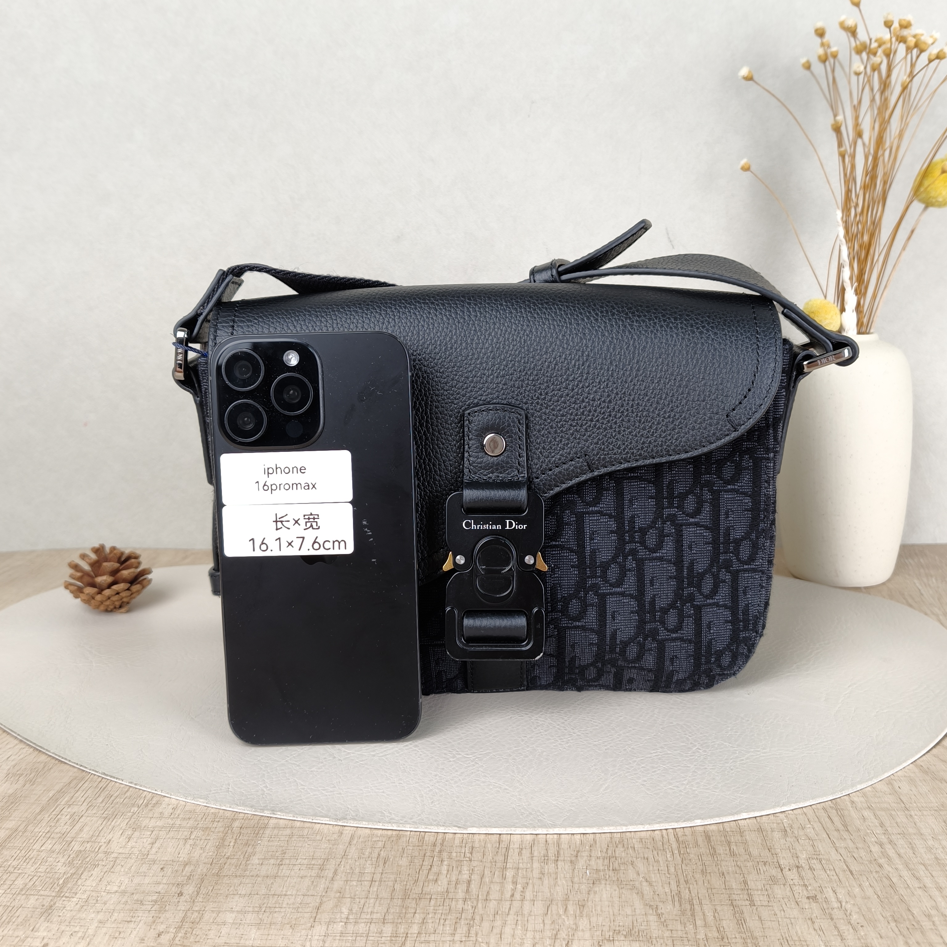 DIOR Crossbody Bag Monogram Canvas One Size23 × 6 × 18 cm — cover view 2 of 5