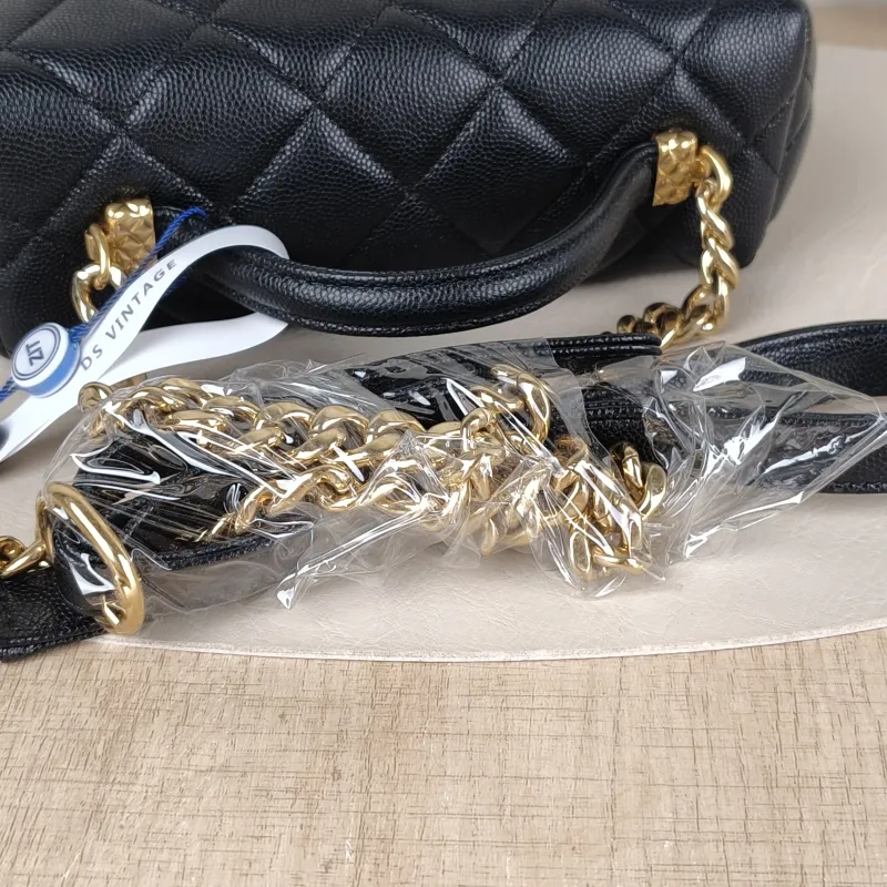 Chanel Crossbody Bag Box Black Calfskin One Size17 × 7 × 14.5 cm — detail view 8 of 12
