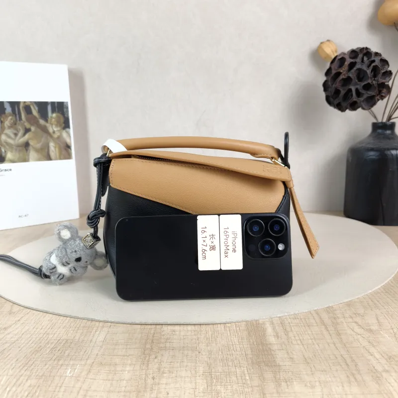 LOEWE Crossbody Bag Puzzle Black Brown Calfskin Mini 18 × 8 × 12.5 cm — cover view 2 of 6