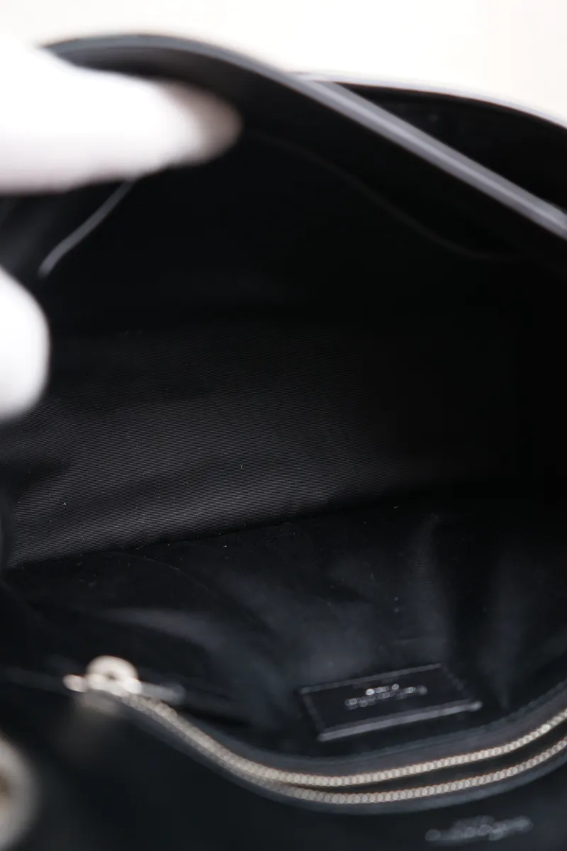 SAINT LAURENT Niki D Medium Black Patent Leather · Dust Bag · 28 × 8.5 × 20 cm — detail view 23 of 23
