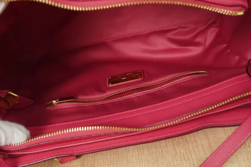 FERRAGAMO Pink Calfskin · Shoulder Strap · 27 × 12 × 21 cm — detail view 11 of 16
