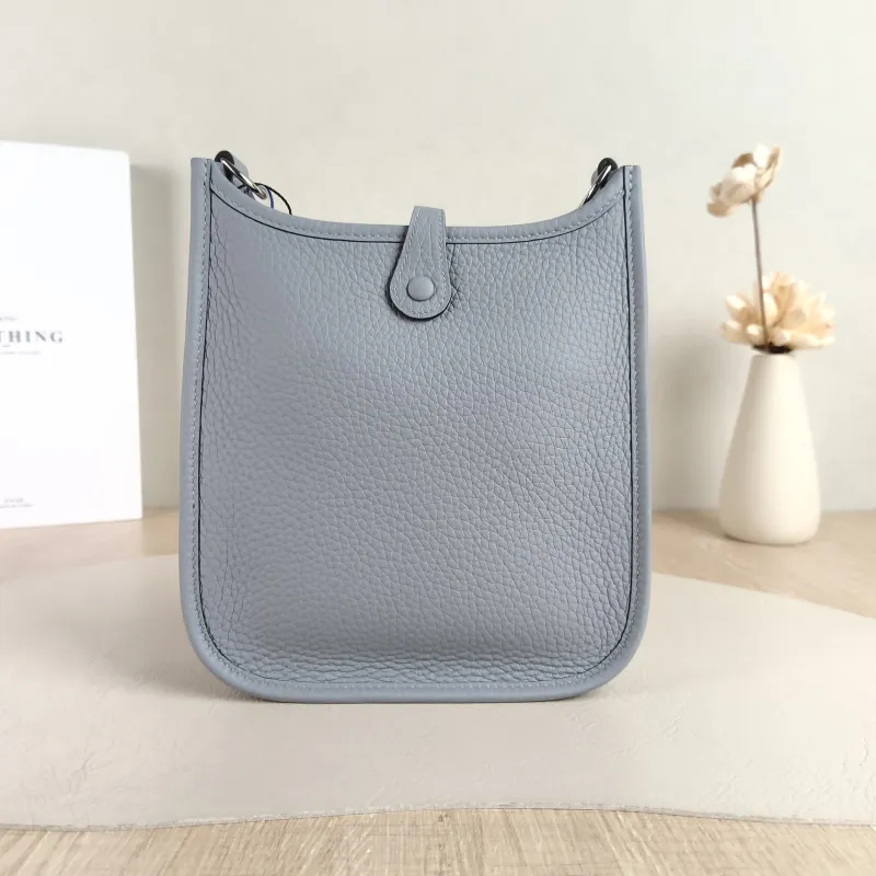 Hermès Crossbody Bag Evelyne Mini 16 Mini 16 TC Calfskin Mini 17 × 5.5 × 18 cm k — cover view 5 of 6
