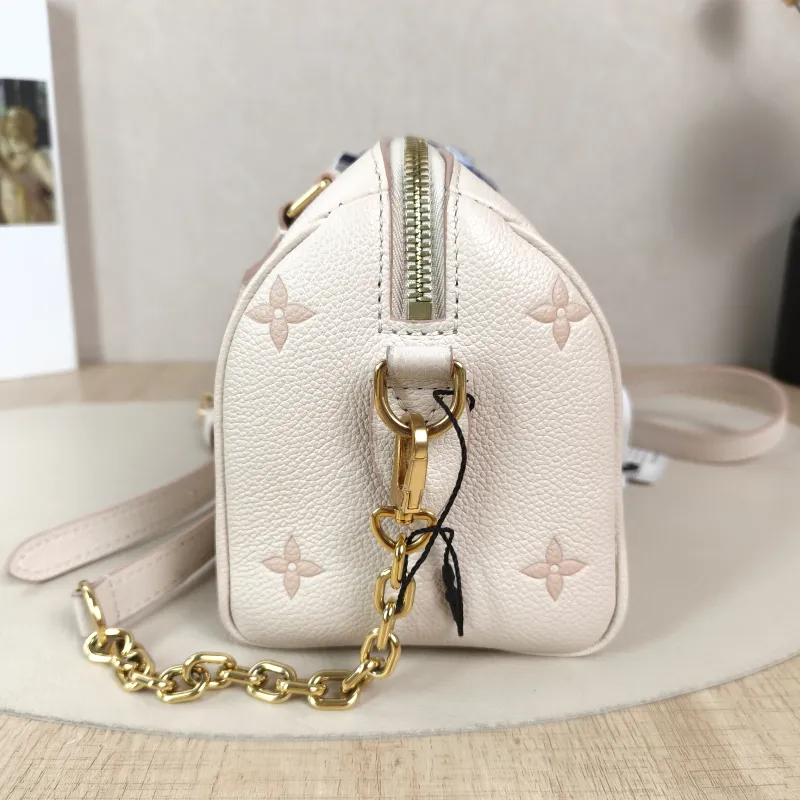 Louis Vuitton Crossbody Bag Speedy20Beige · Pink Empreinte Embossed Calfskin Small20.5 × 12 × 13.5 cm — detail view 10 of 12