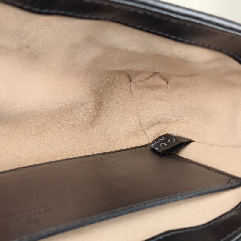 GUCCI Crossbody Bag GG Marmont Small Marmont 22 Black Calfskin Small 22 × 6 × 13 cm — detail view 6 of 11