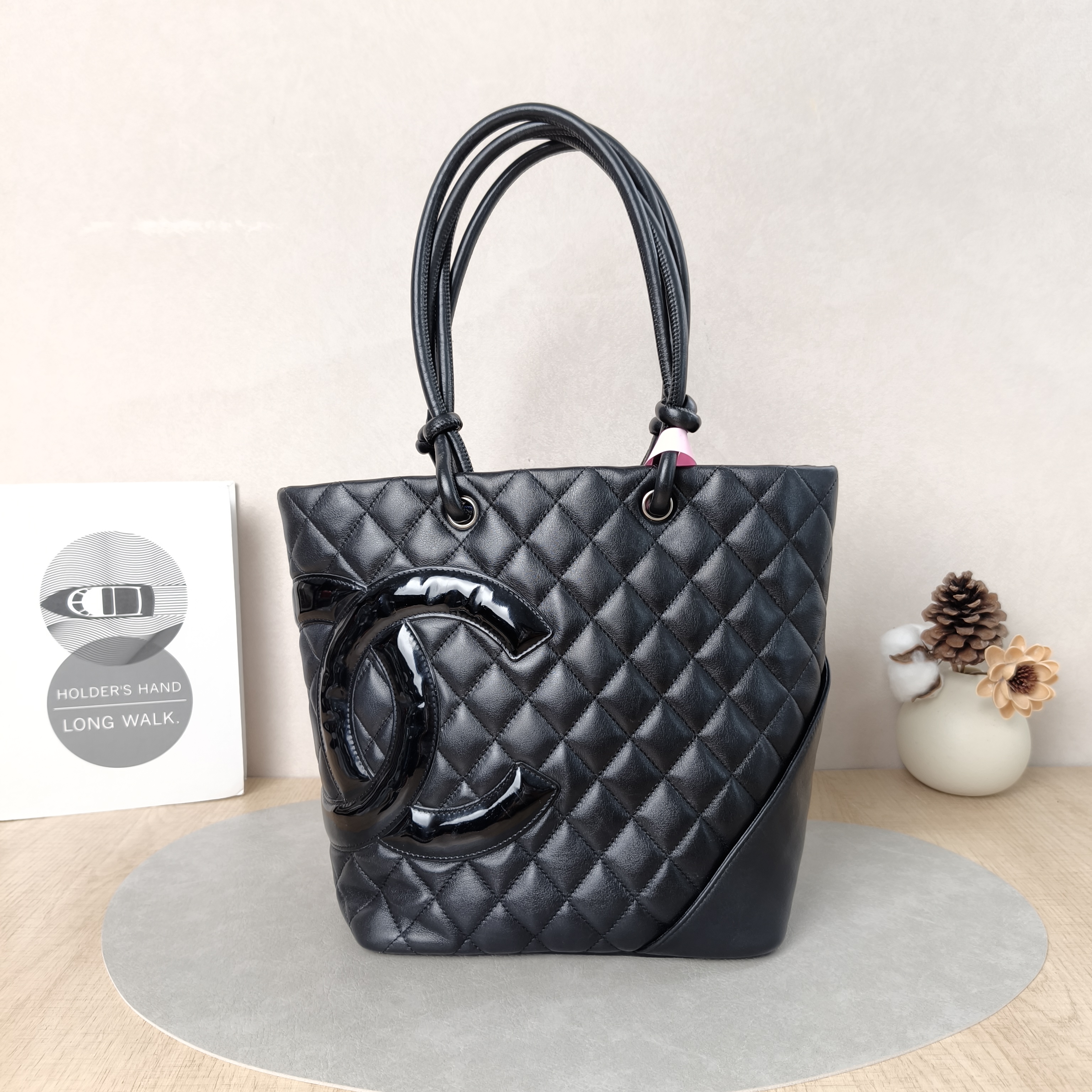 Chanel Shoulder Bag Cambon Basket Black Calfskin Small20 × 12 × 24 cm