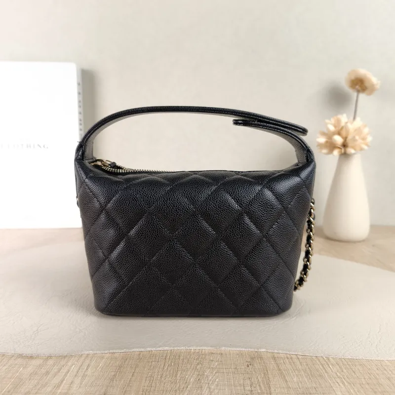 Chanel Crossbody Bag Crossbody Bag Black Grained Calfskin 21.5 × 7.5 × 19 cm — cover view 5 of 5